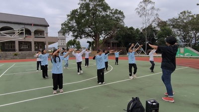 1141128 四甲體育課