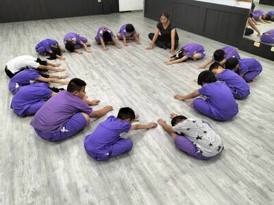 1140918-二乙肢體開發圖片